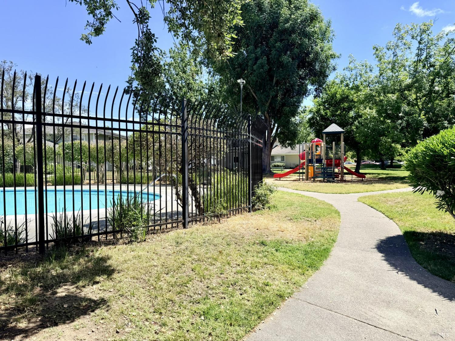 Property photo 30