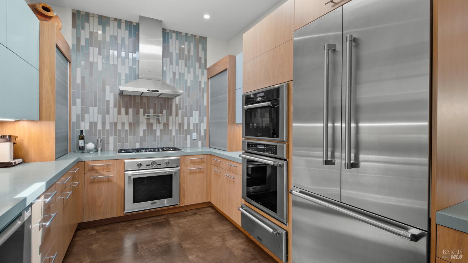 Property photo 33