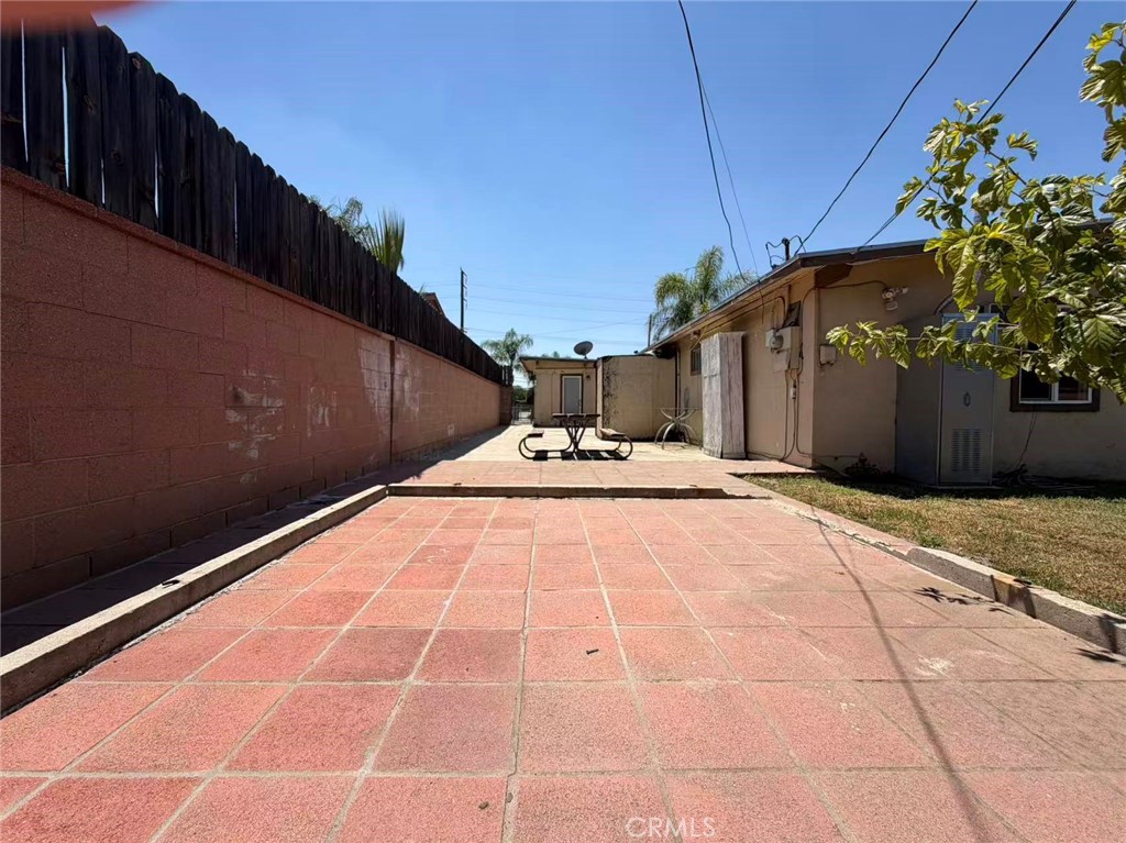 Property photo 24