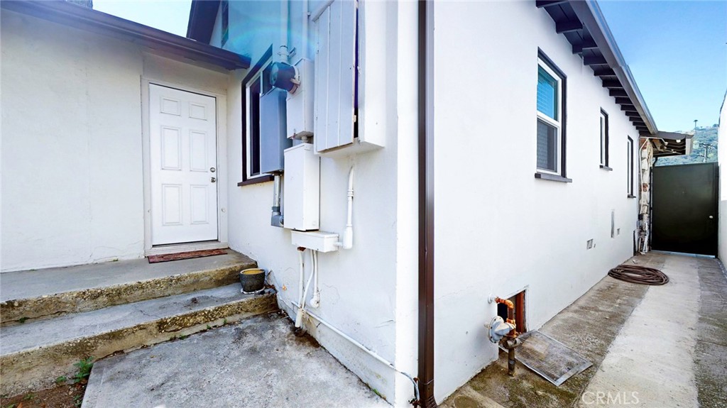 Property photo 33
