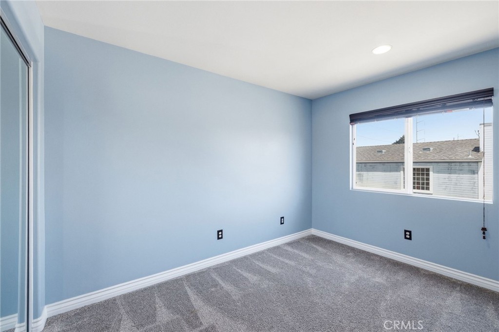 Property photo 50