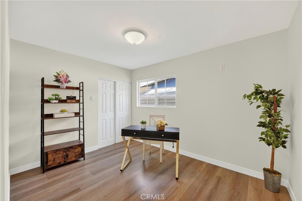 Property photo 33