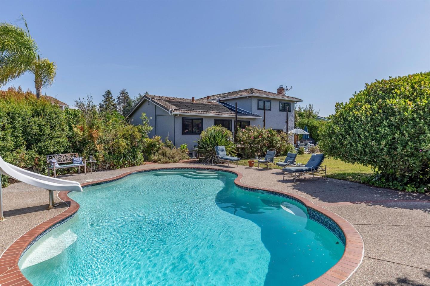 Property photo 35