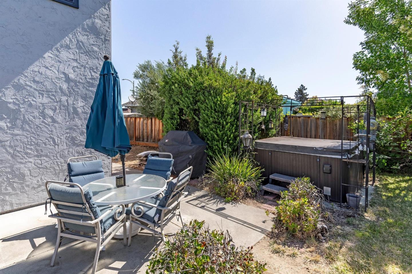 Property photo 38