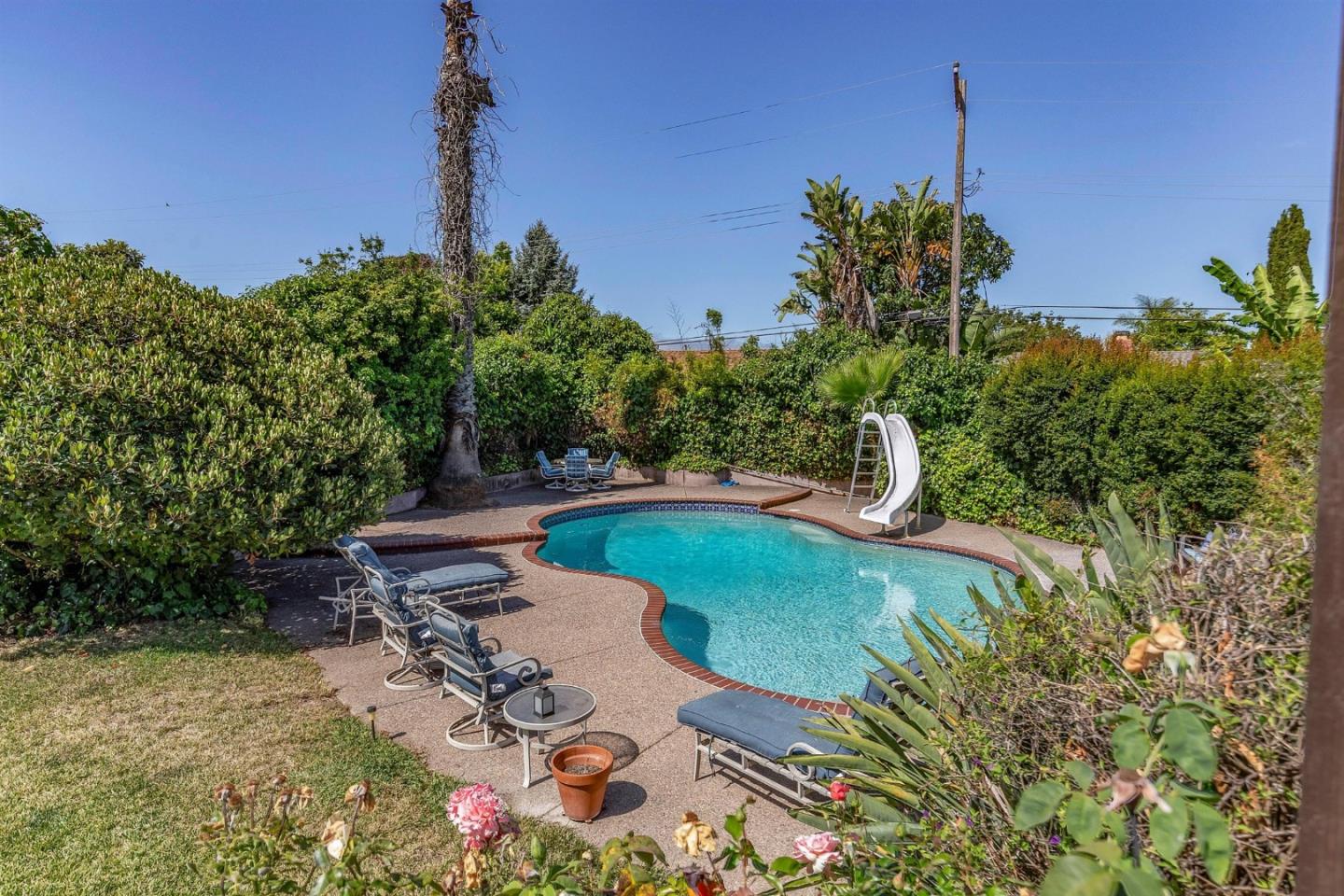 Property photo 46