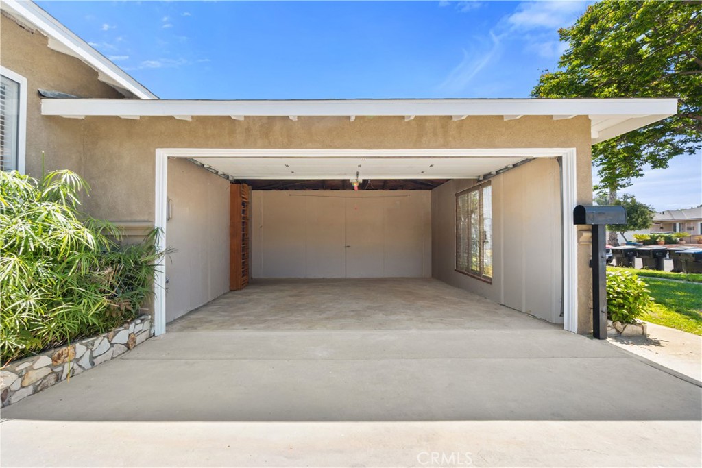 Property photo 44
