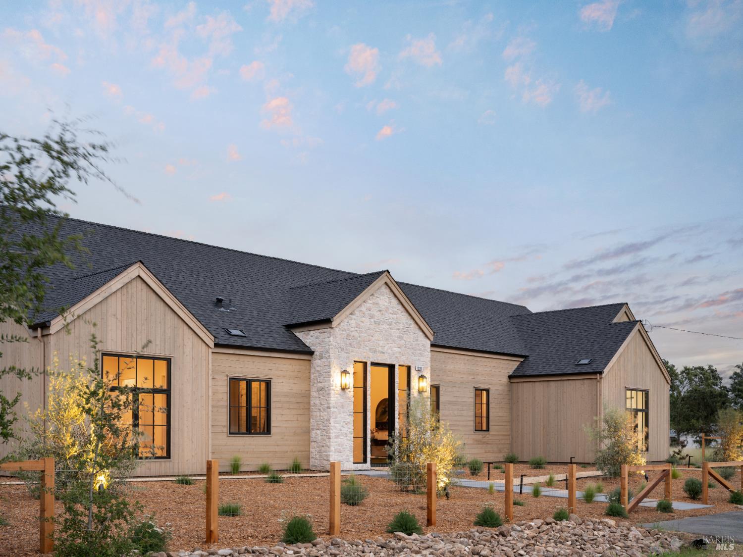 Property photo 43