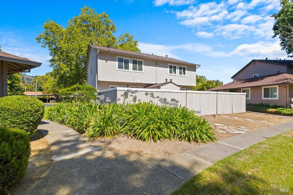 Property photo 32
