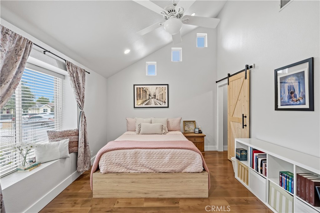 Property photo 36