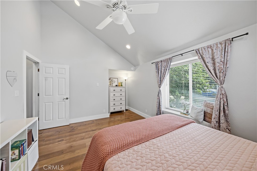 Property photo 37