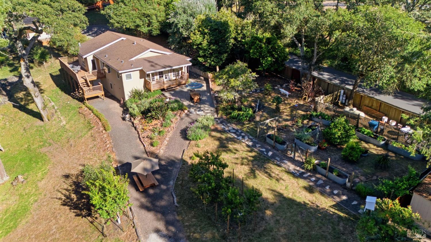 Property photo 44