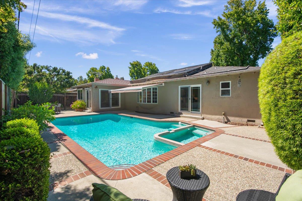Property photo 42