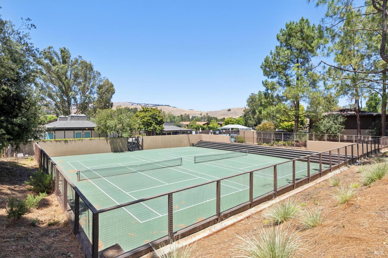 Property photo 32