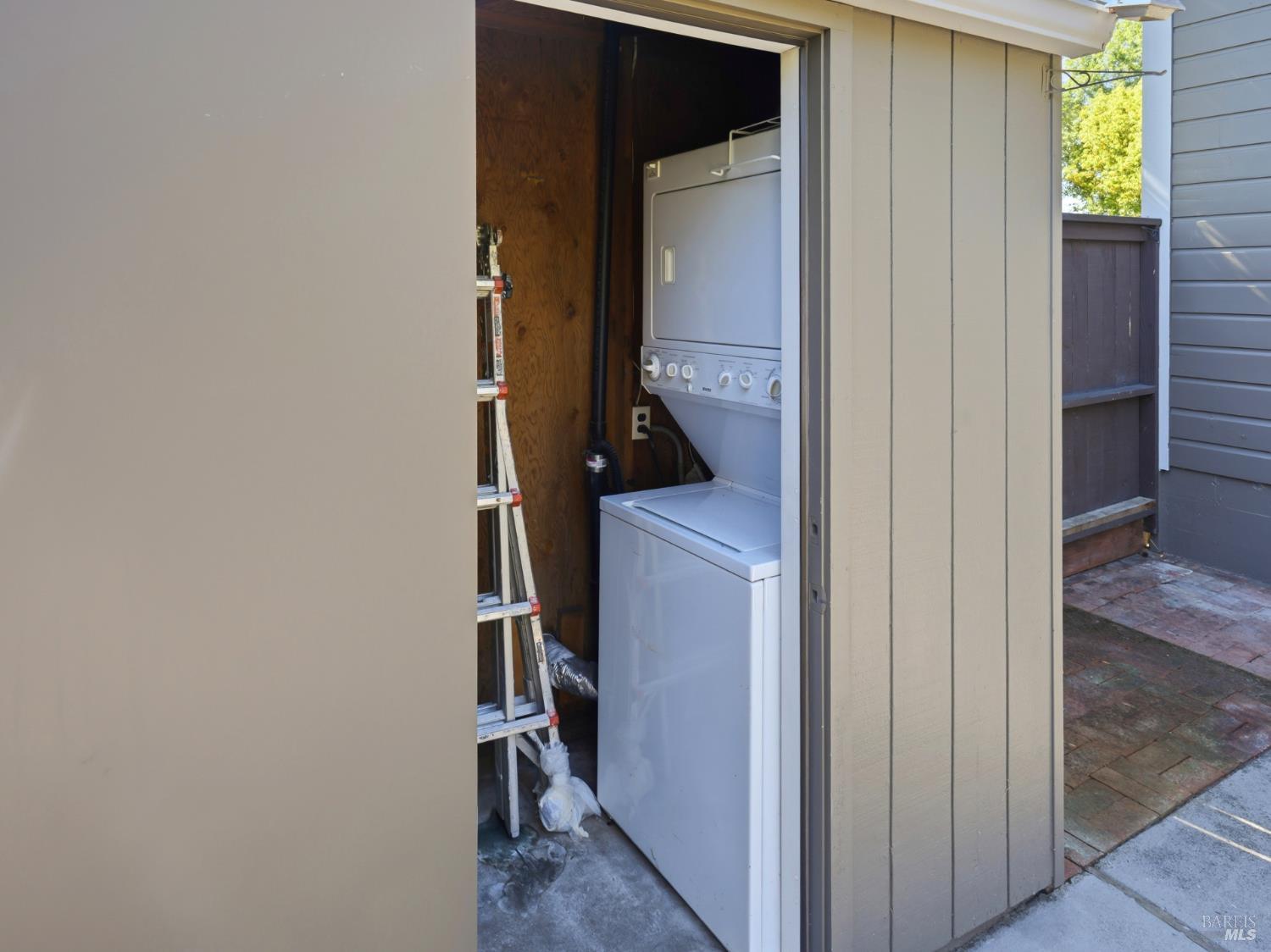 Property photo 36