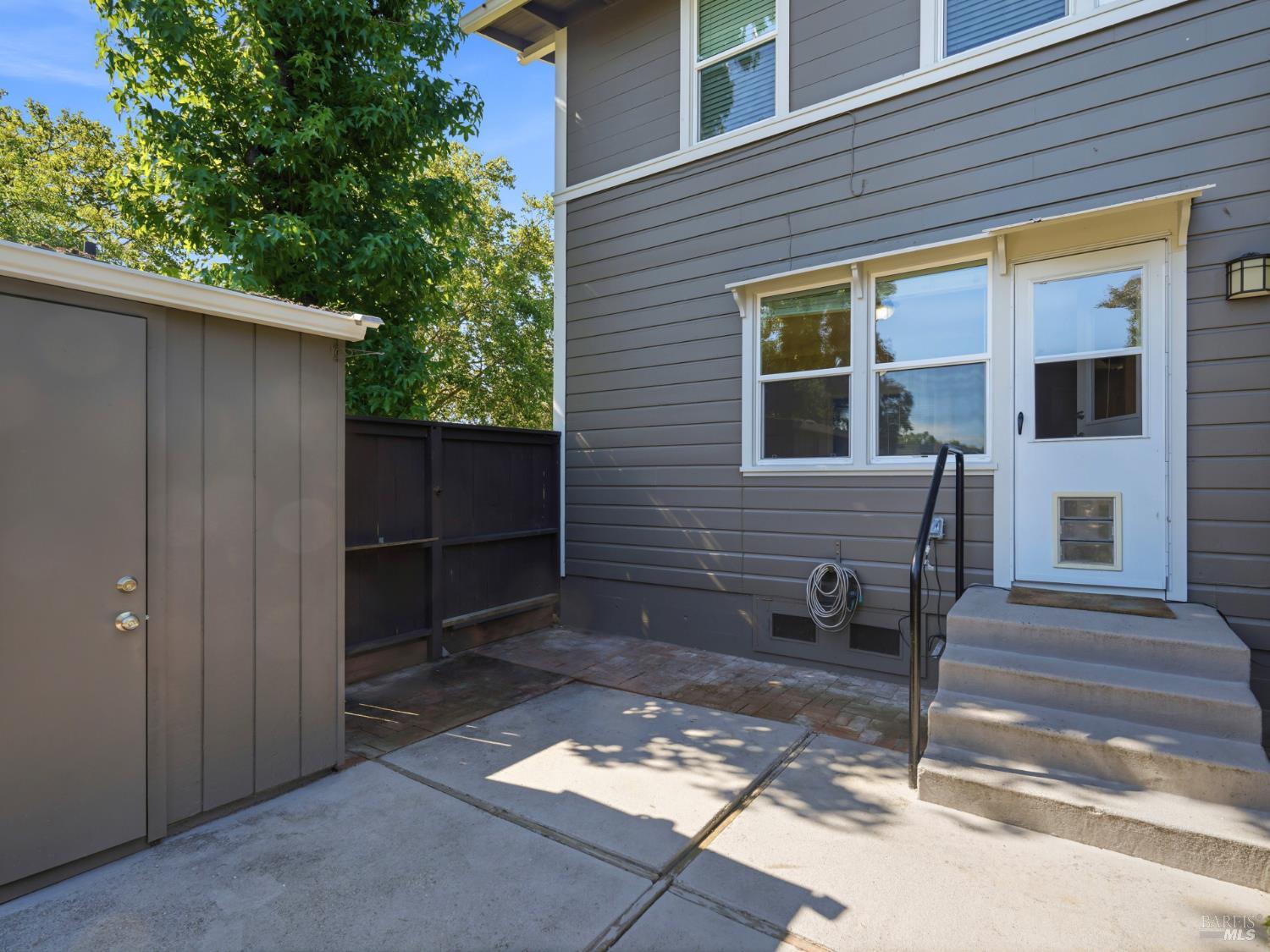 Property photo 37