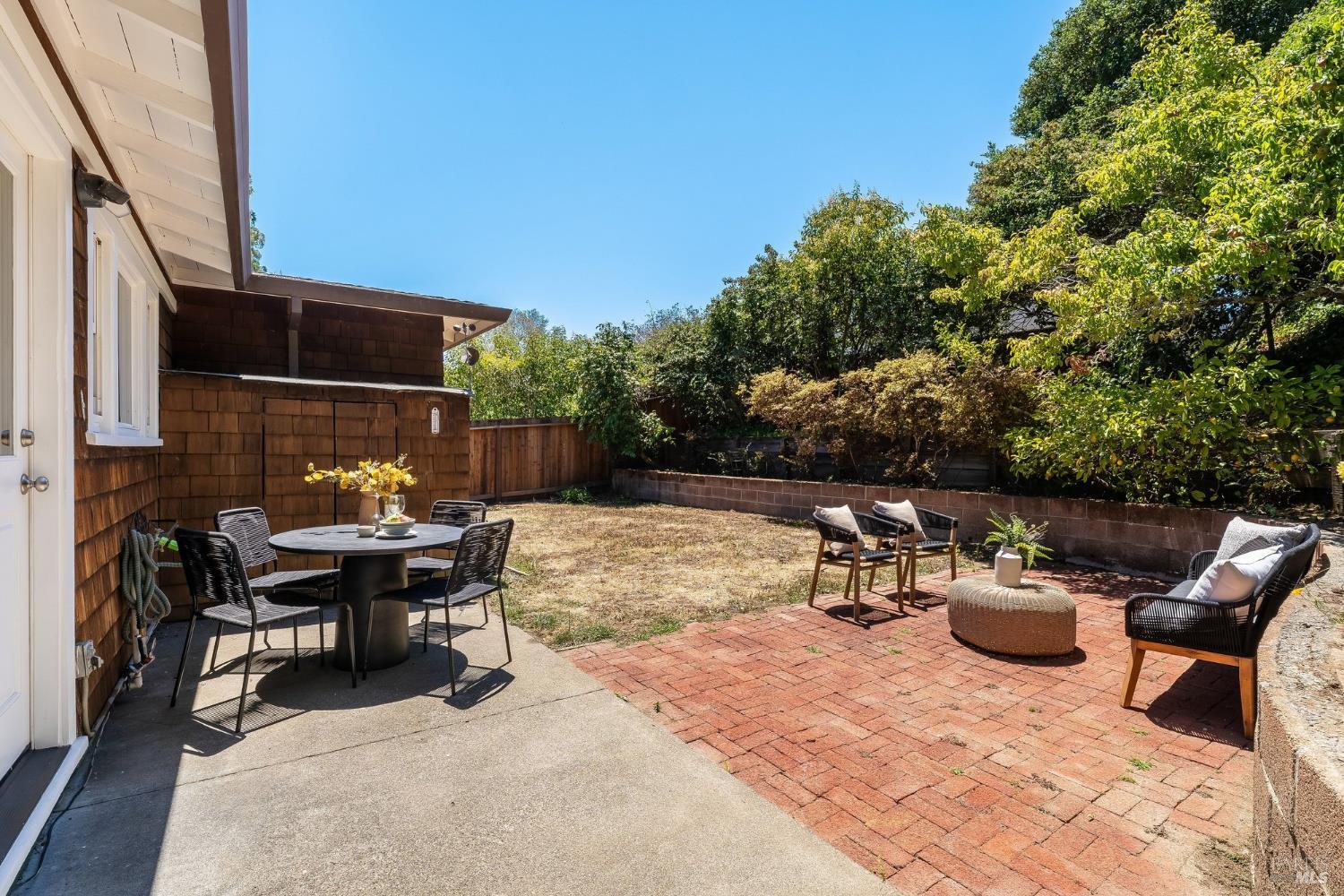 Property photo 42
