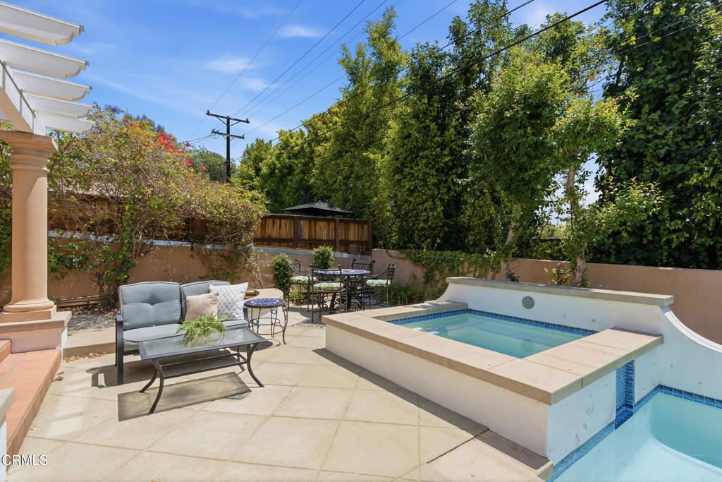 Property photo 44