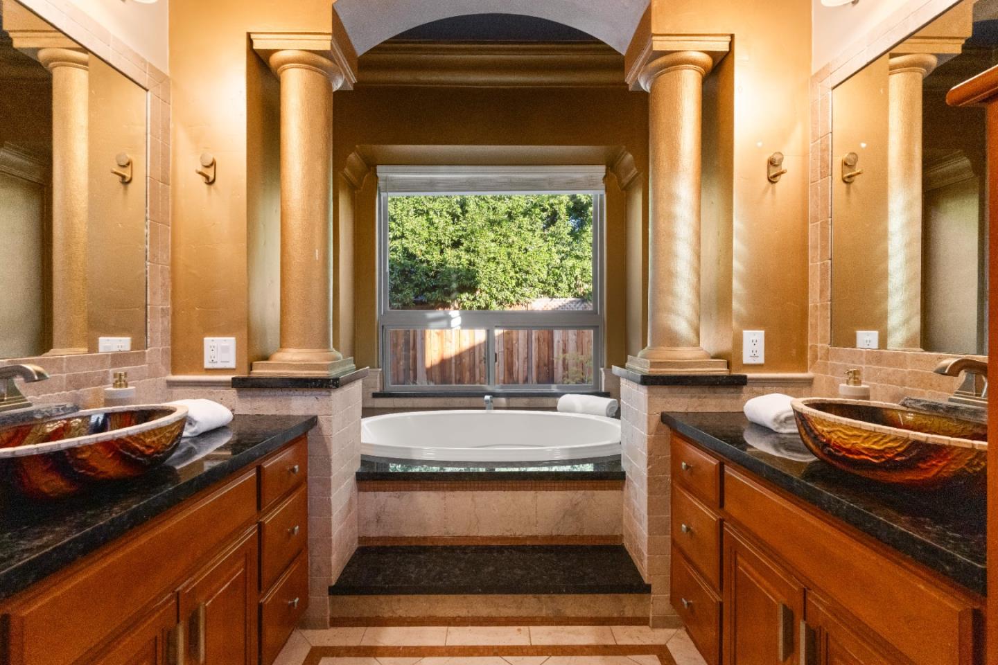 Property photo 38