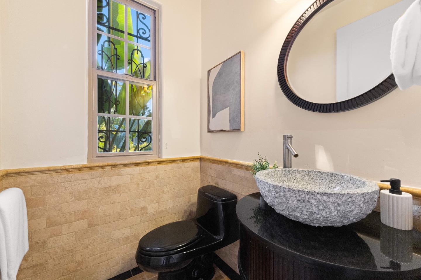 Property photo 46