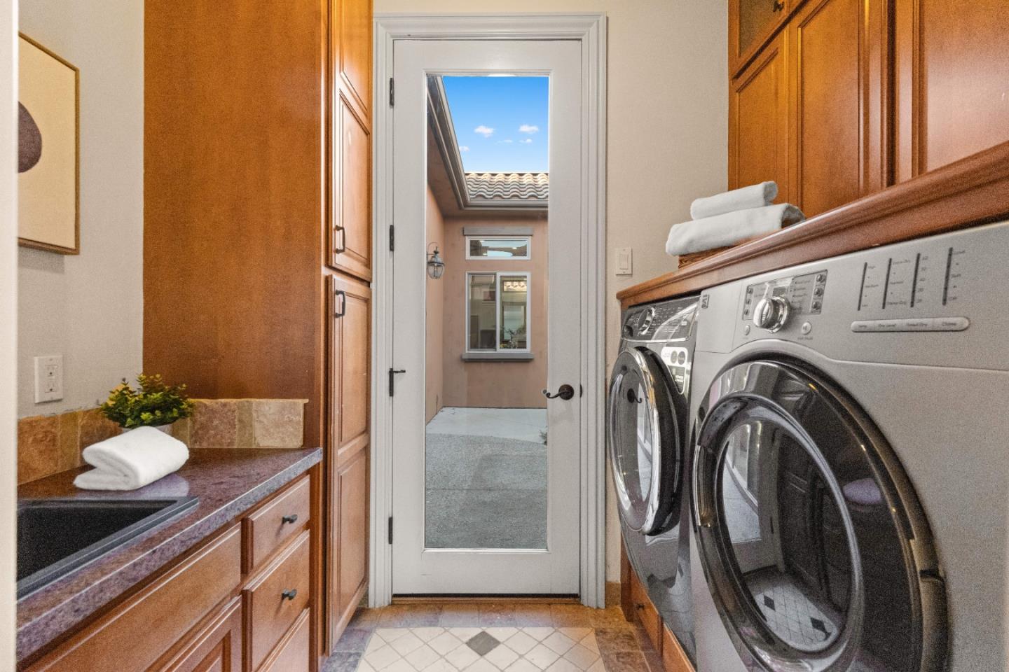 Property photo 48