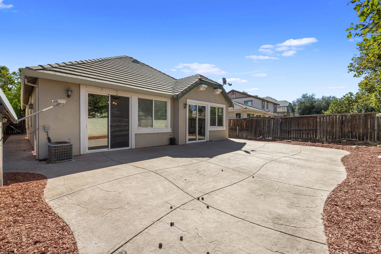 Property photo 43
