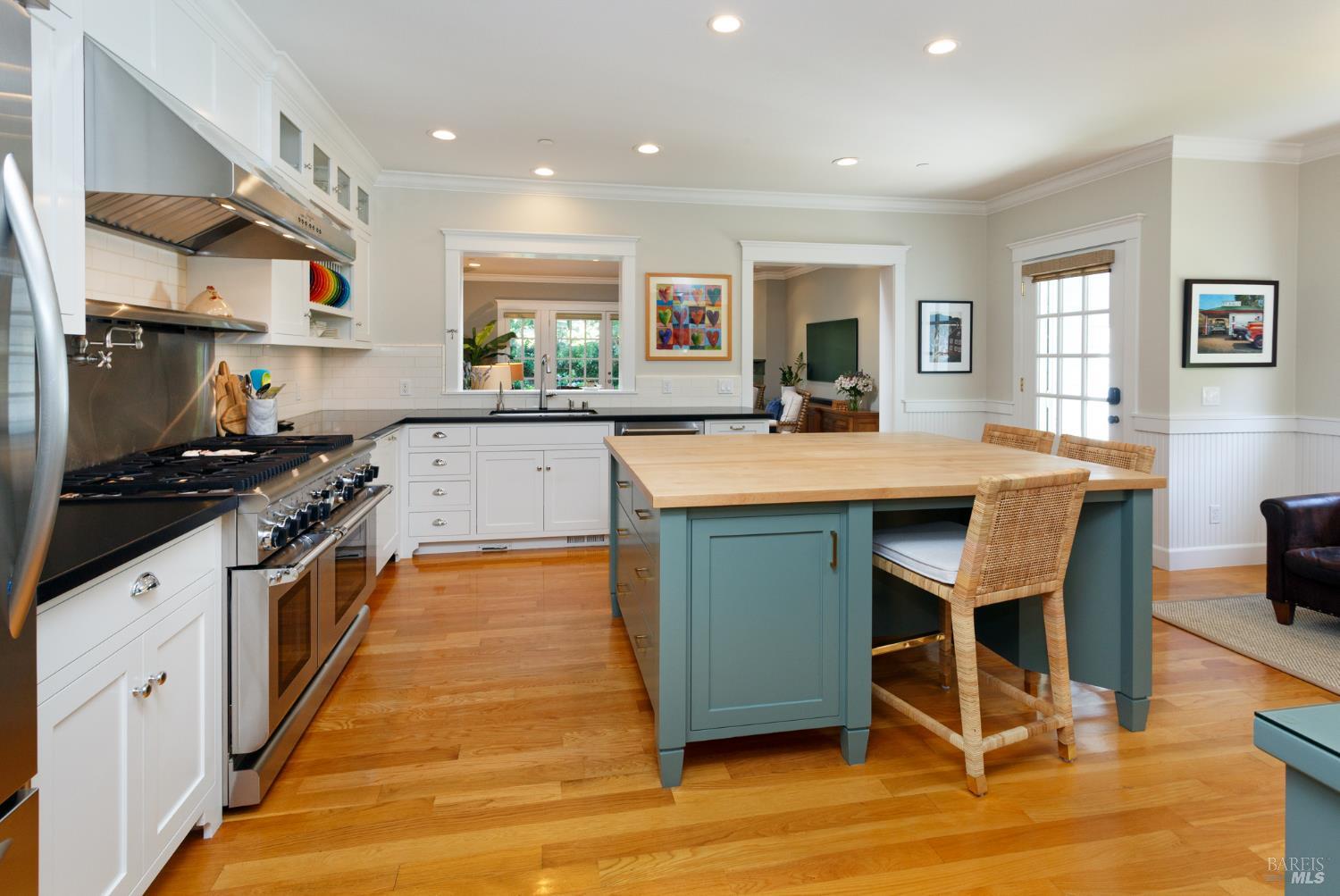 Property photo 24
