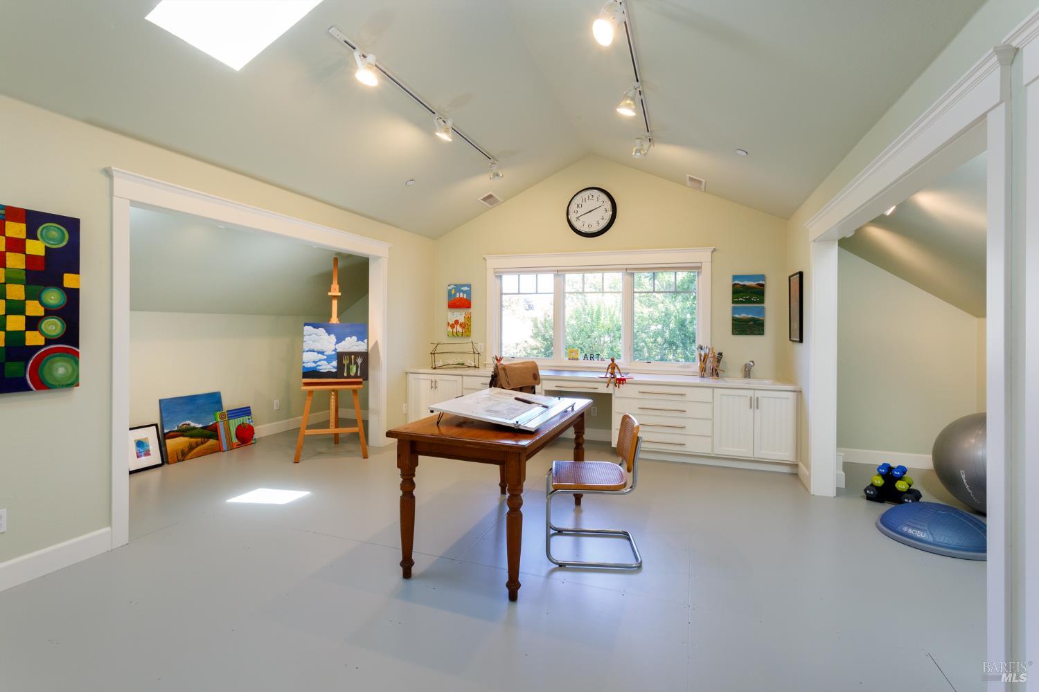Property photo 36