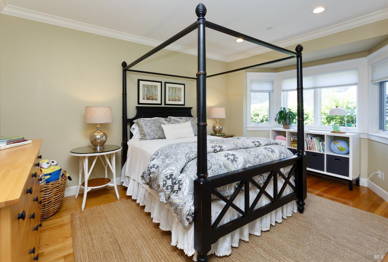 Property photo 38