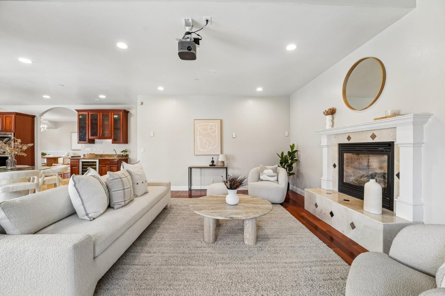 Property photo 44