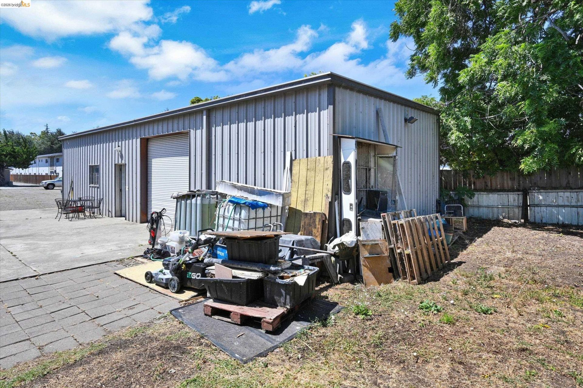 Property photo 50
