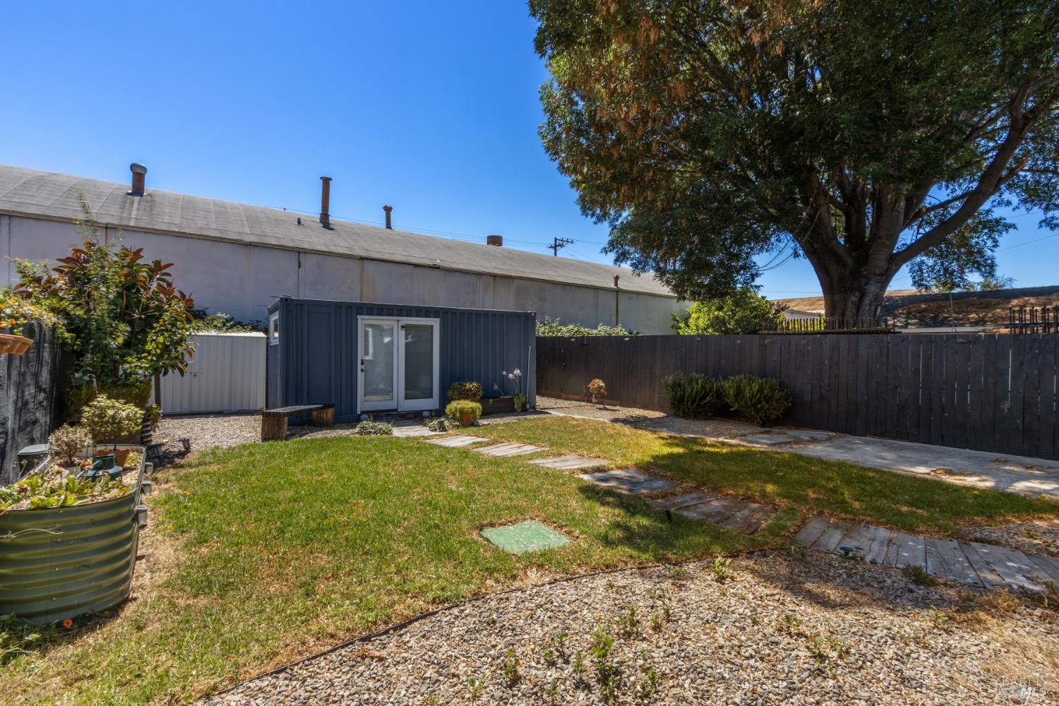 Property photo 24