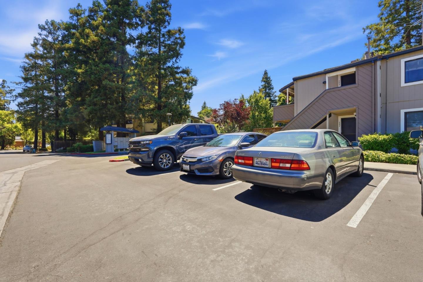 Property photo 37