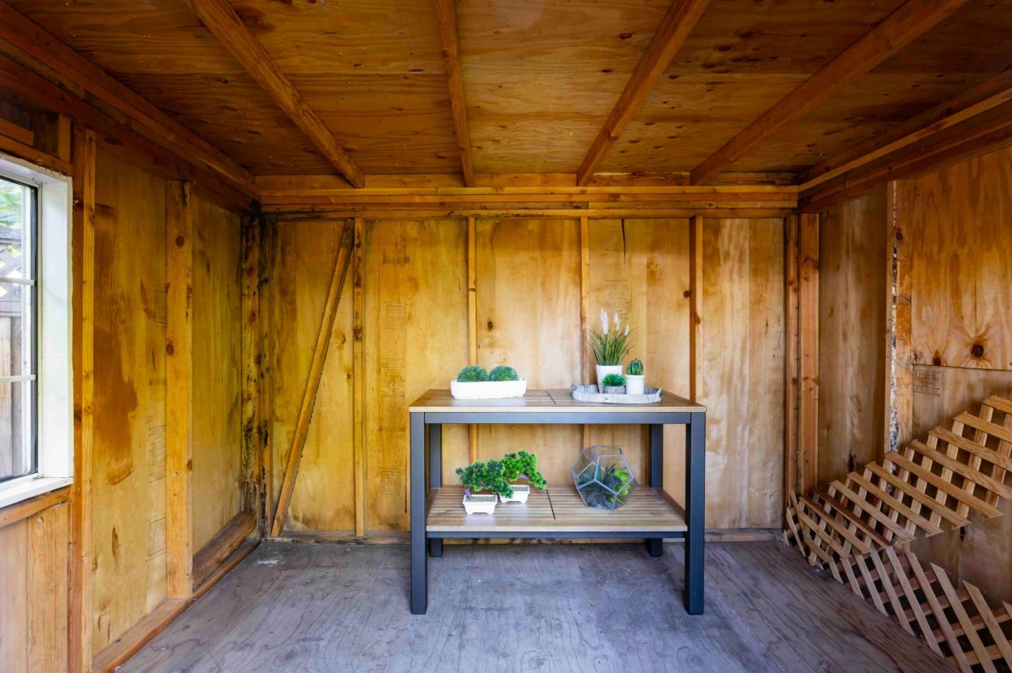 Property photo 28