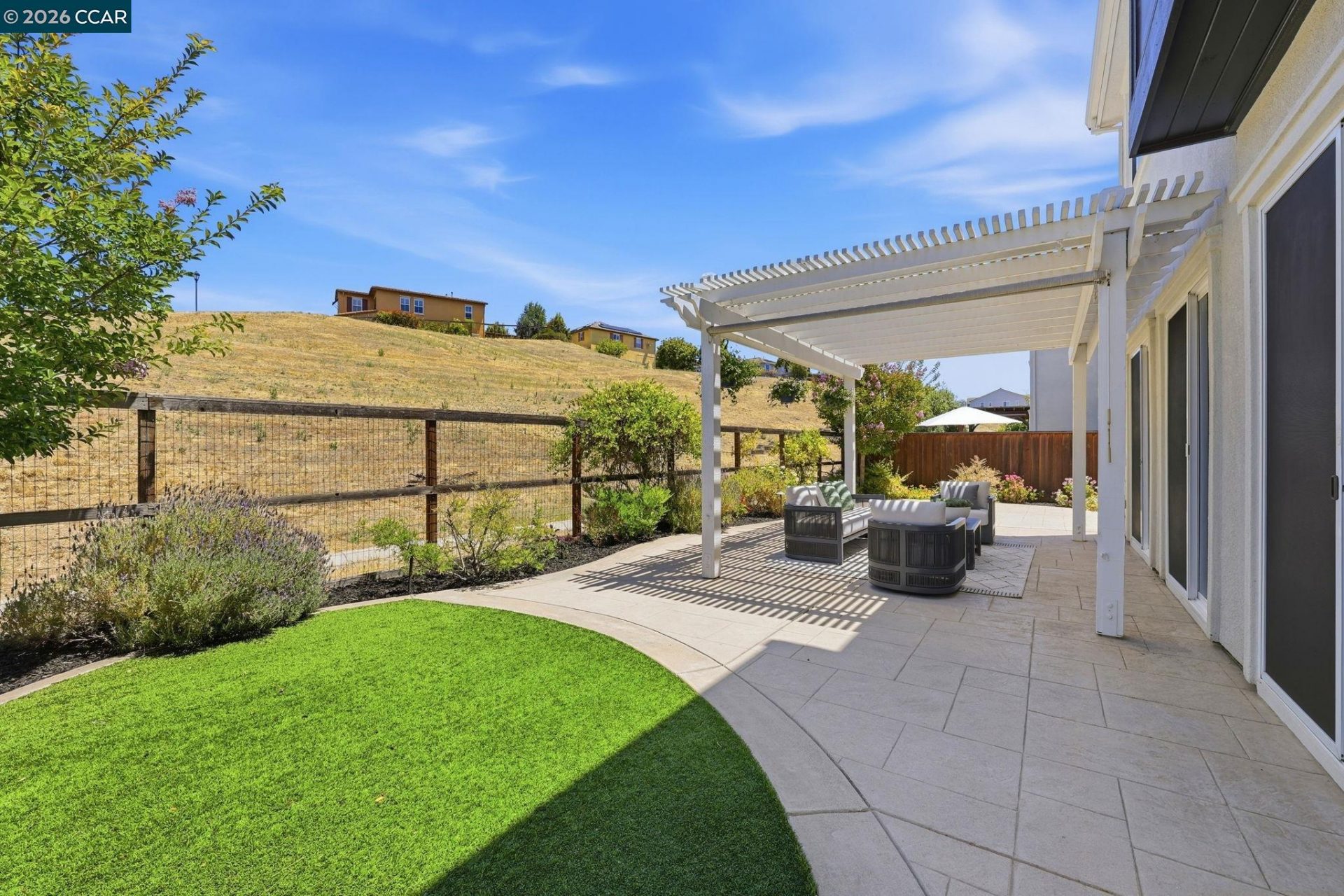 Property photo 38