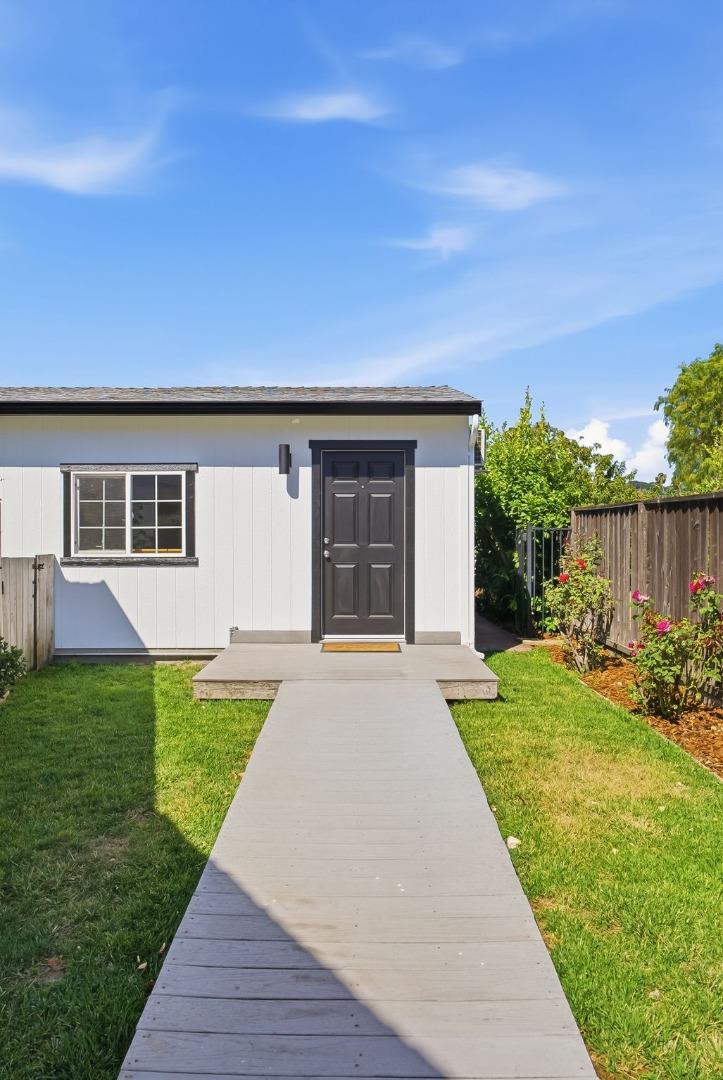 Property photo 31