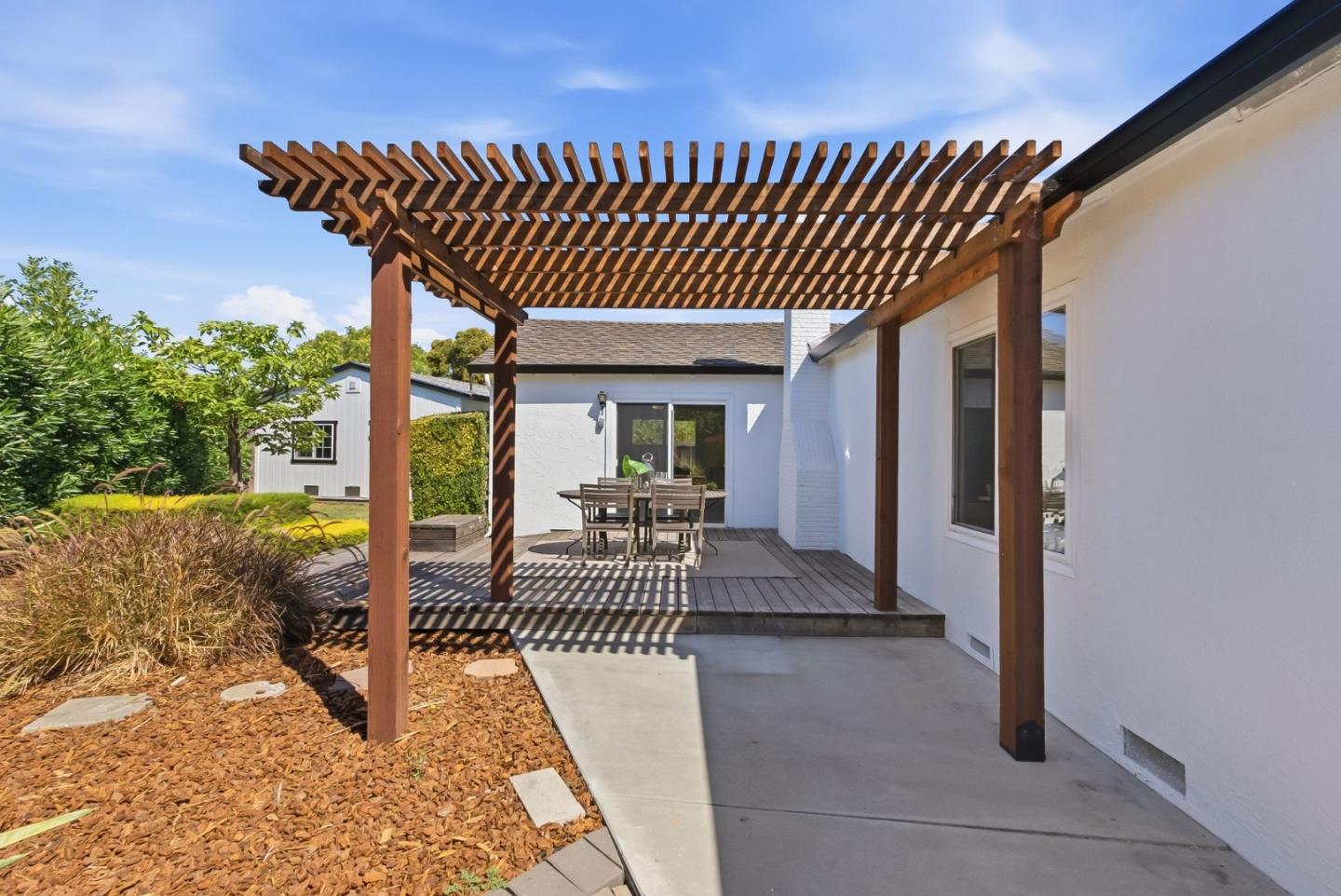 Property photo 44