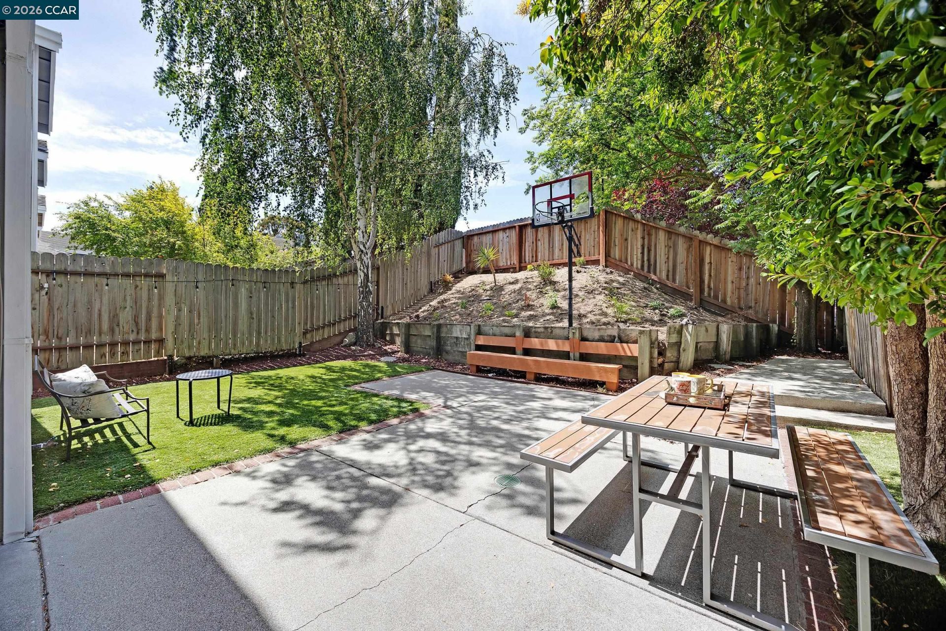 Property photo 32