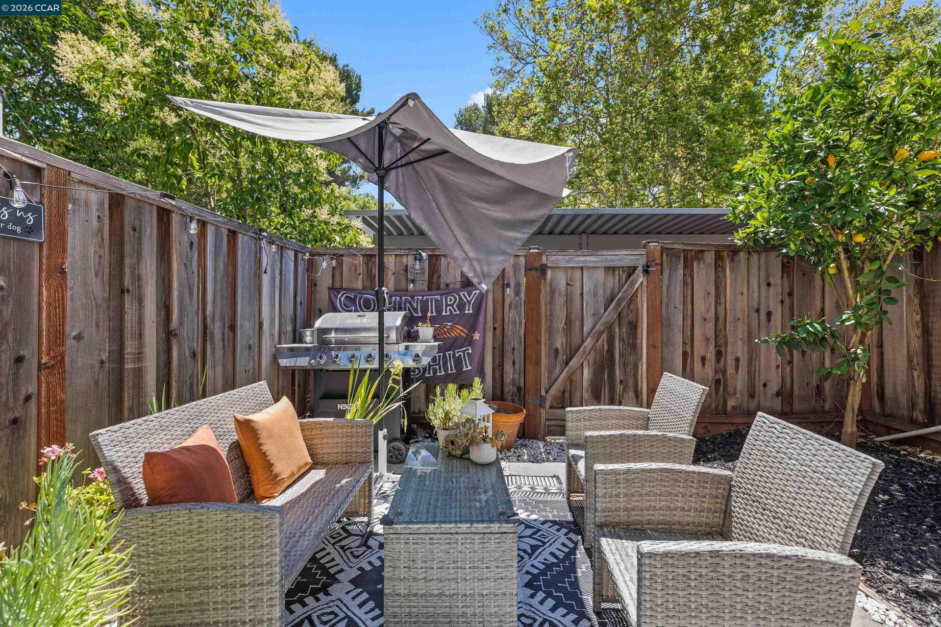 Property photo 38
