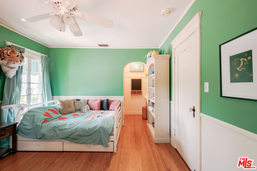 Property photo 31
