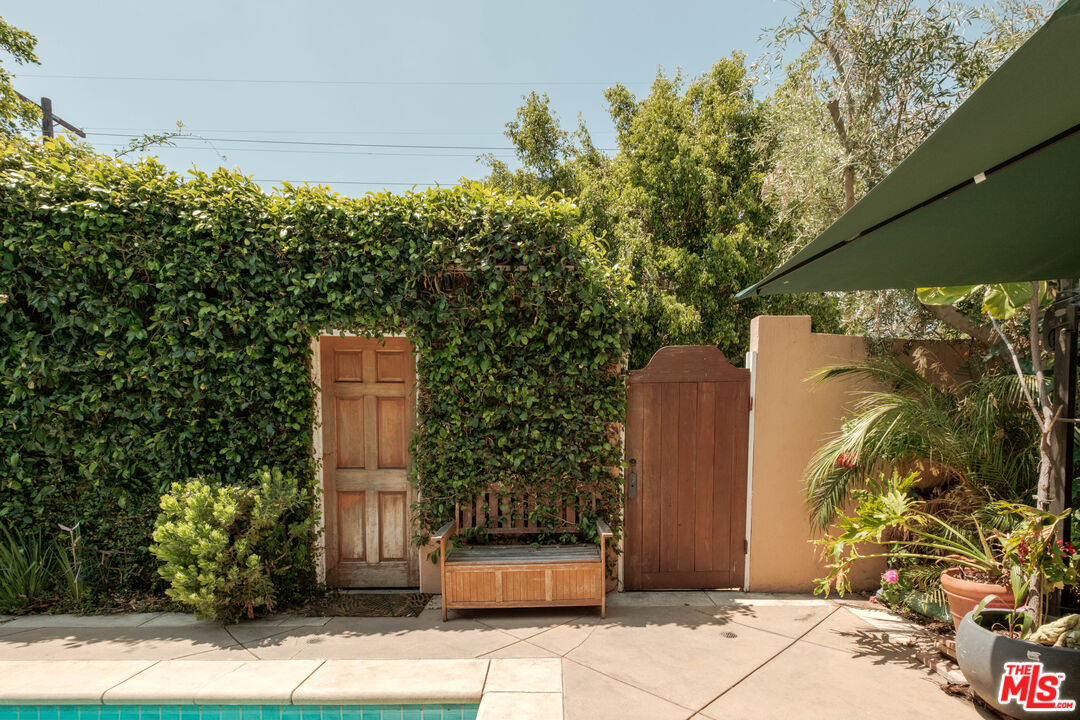 Property photo 34