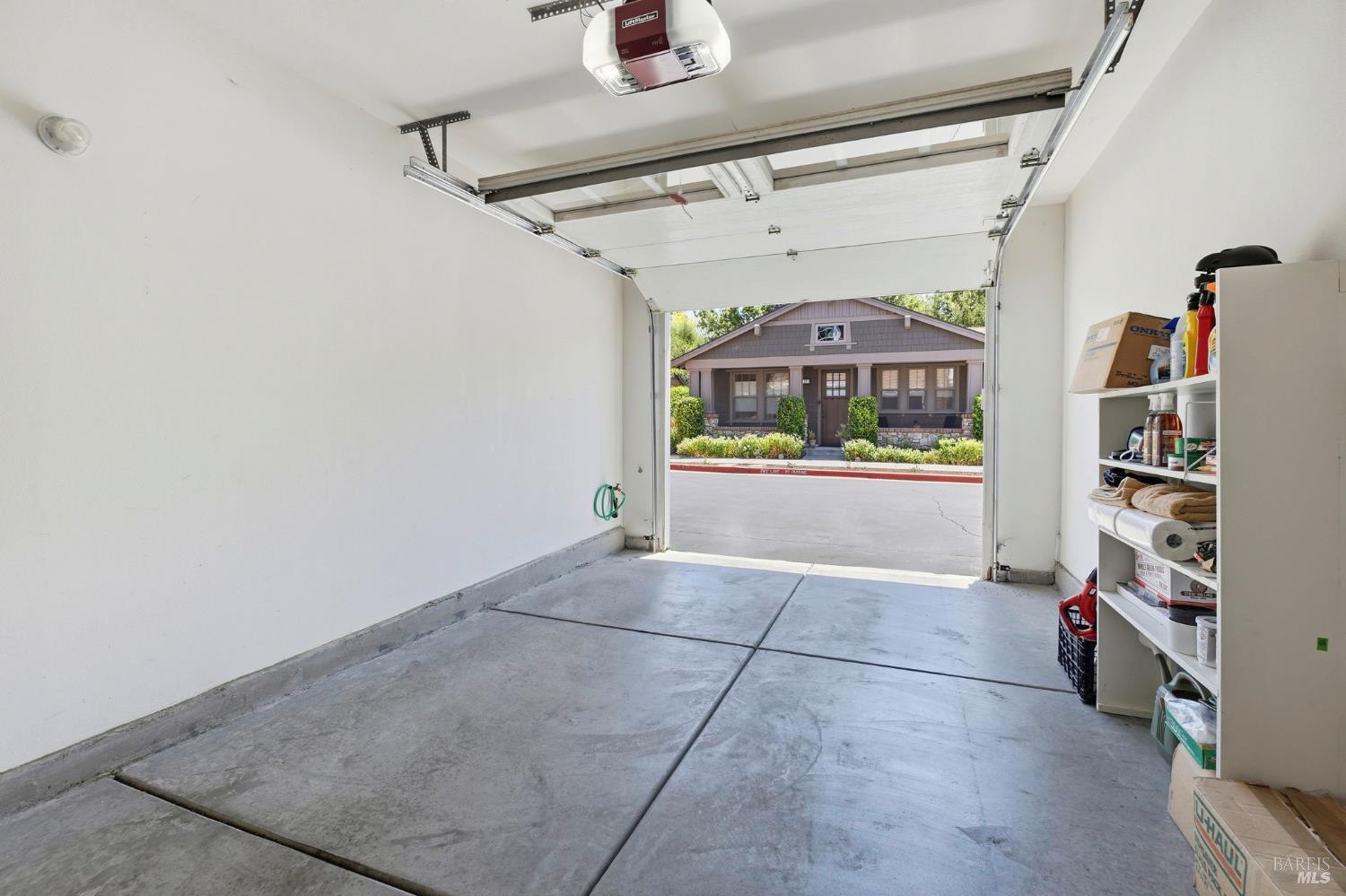 Property photo 46