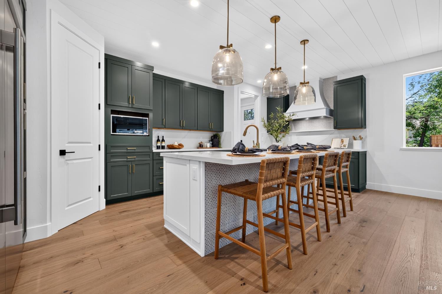 Property photo 33