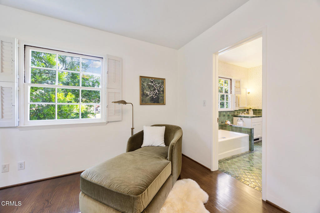 Property photo 44