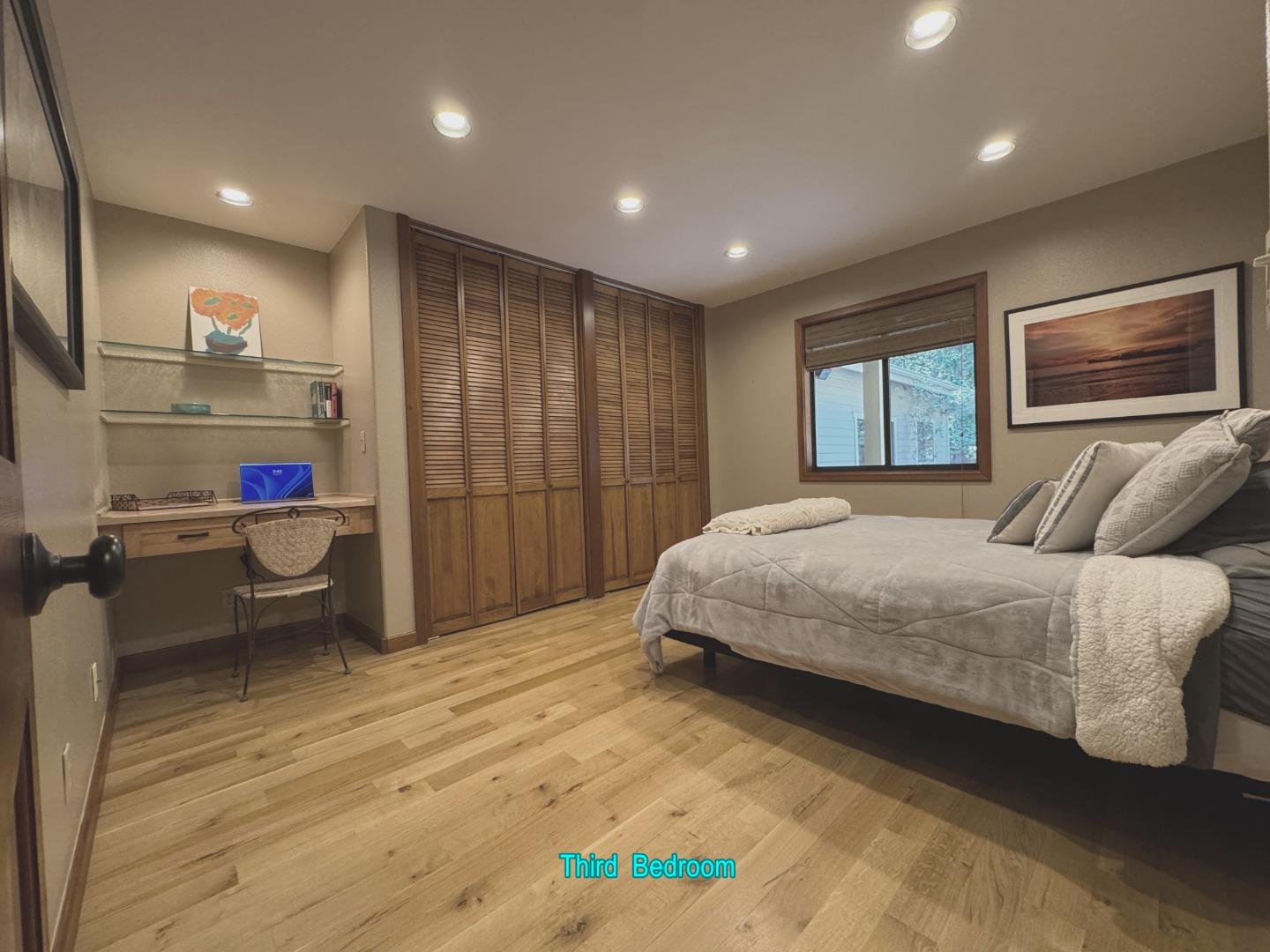 Property photo 24