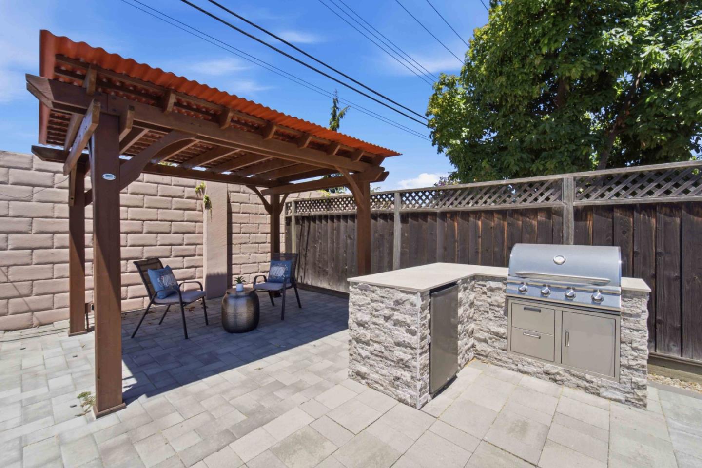 Property photo 38