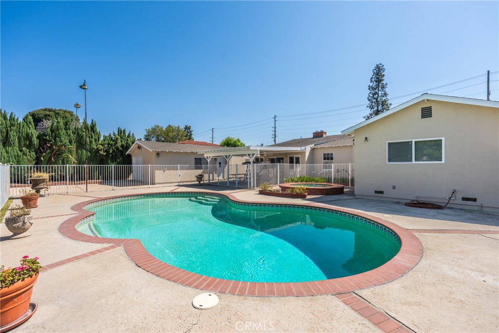 Property photo 47