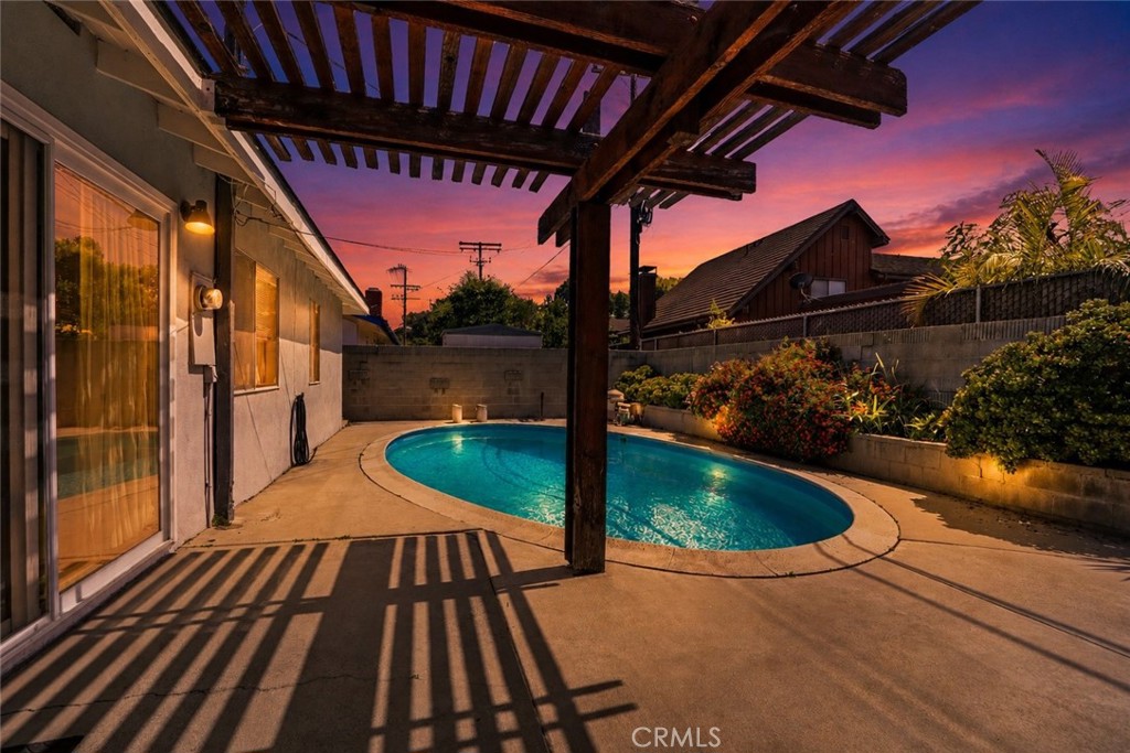 Property photo 33