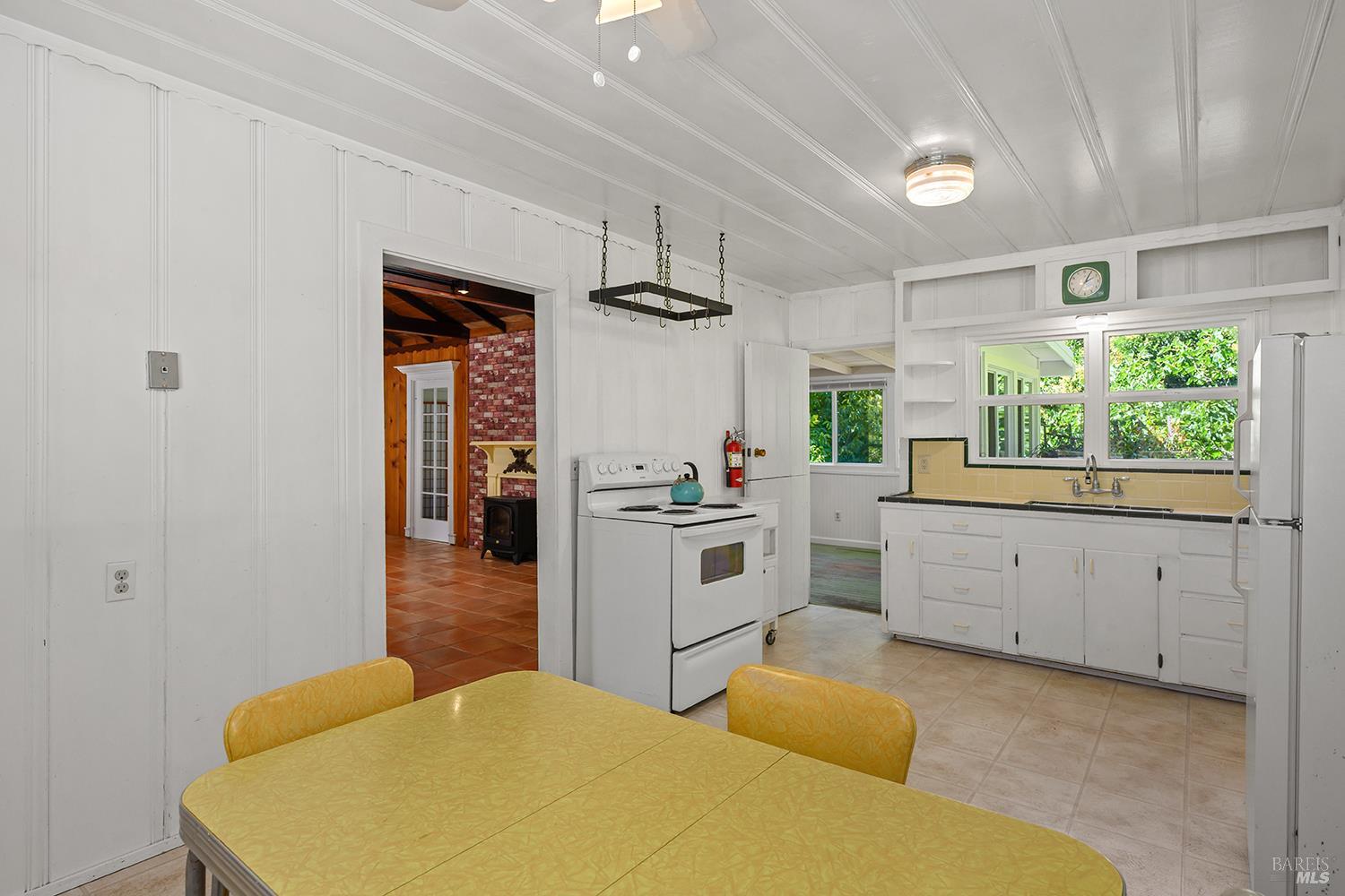 Property photo 32