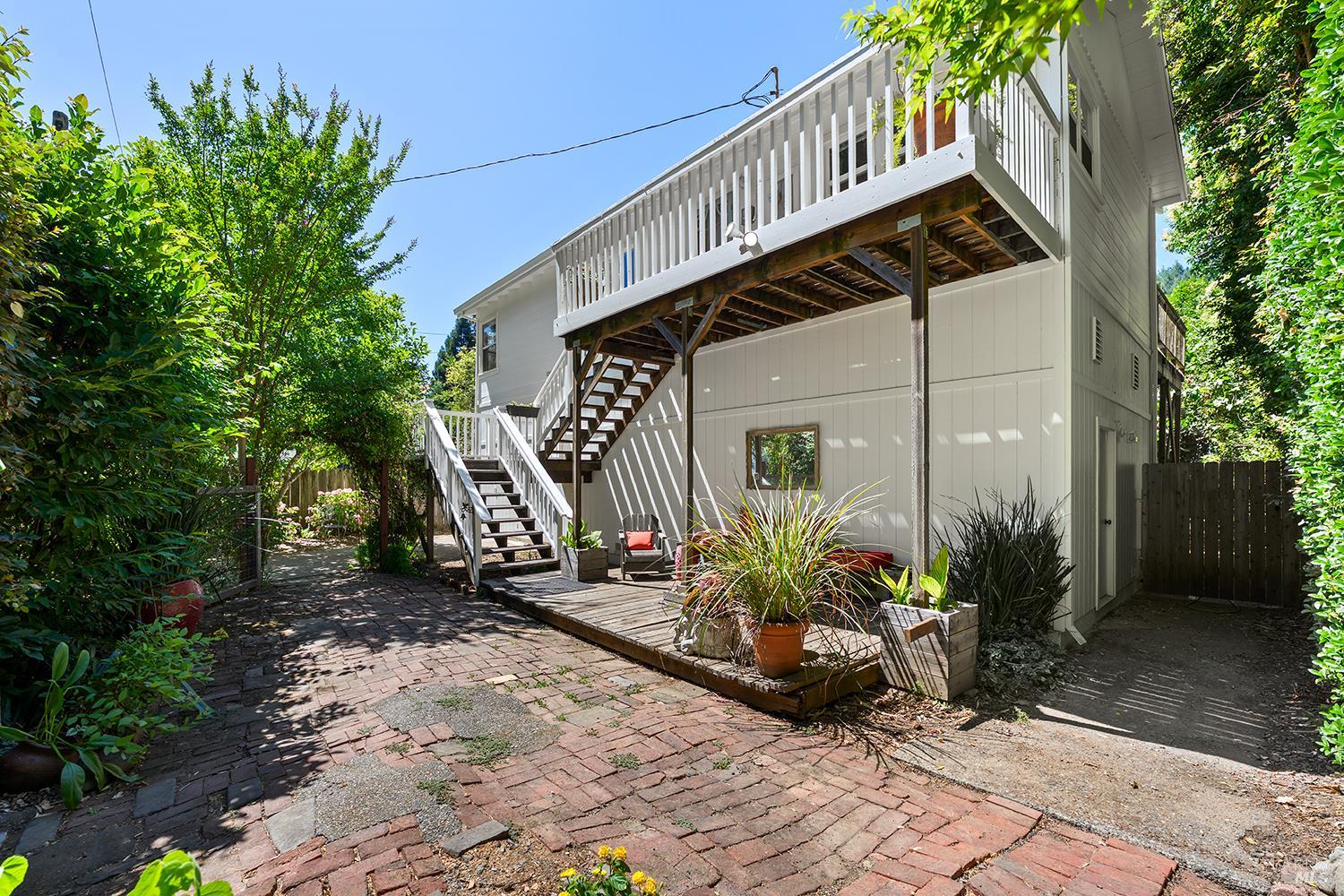 Property photo 37