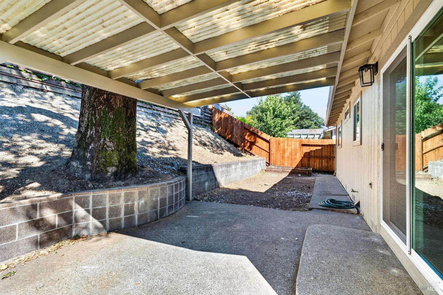 Property photo 23